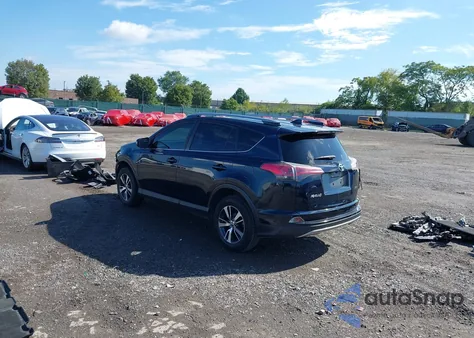 2018 Toyota Rav4 Xle из США, поврежденный, VIN JTMWFREV6JJ166861